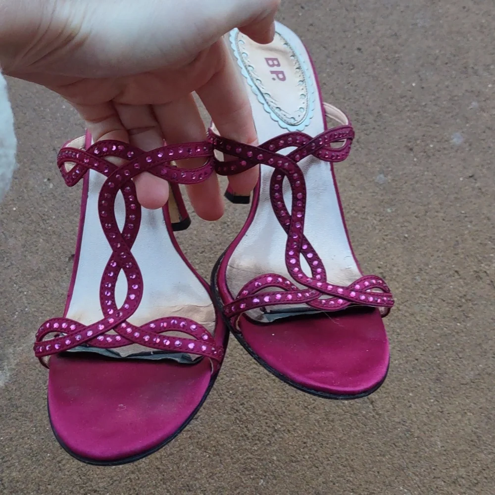 Raspberry, Fushia hot pink bling open toe heeled sandals, BP